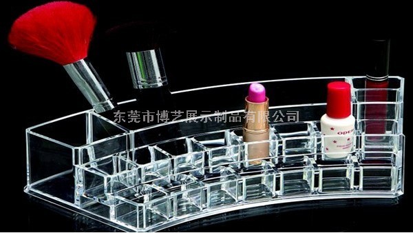 博藝的亞克力化妝品展示架如何讓其發揮應有的價值？